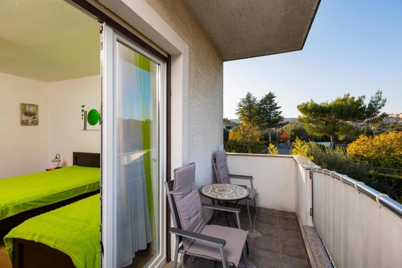 Appartement Apartman Volaric à Krk Town Extérieur photo