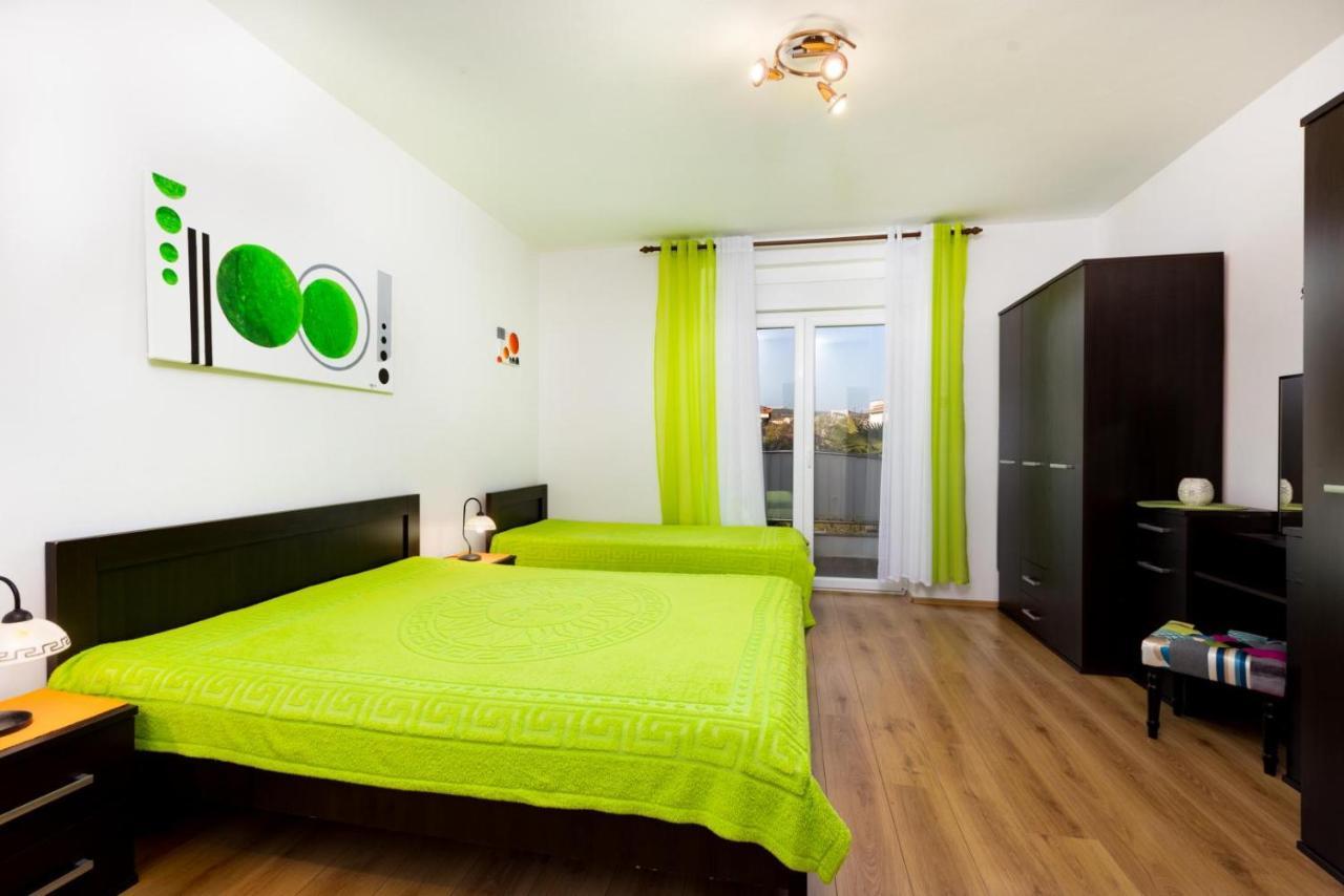 Appartement Apartman Volaric à Krk Town Extérieur photo